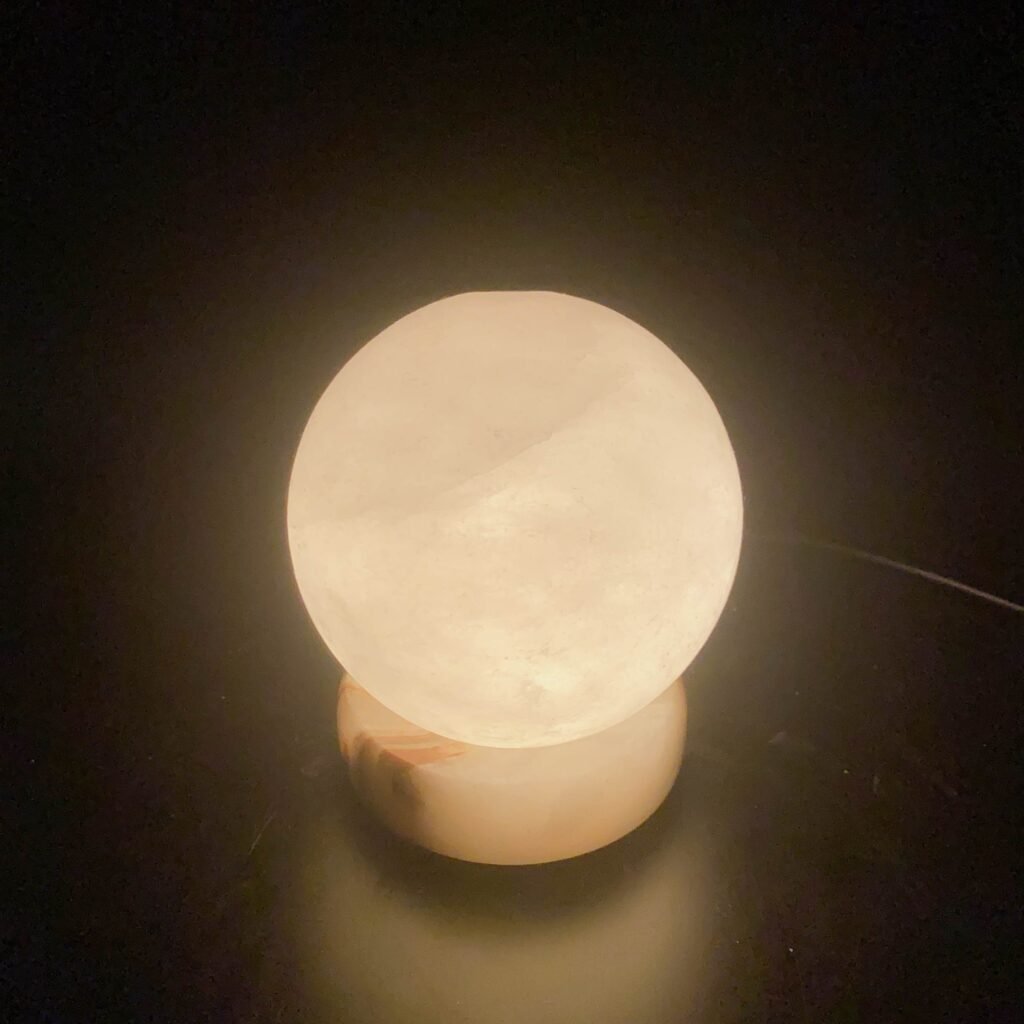 USB白鹽小鹽燈｜喜馬拉雅天然鹽燈 - 蓋婭鹽晶