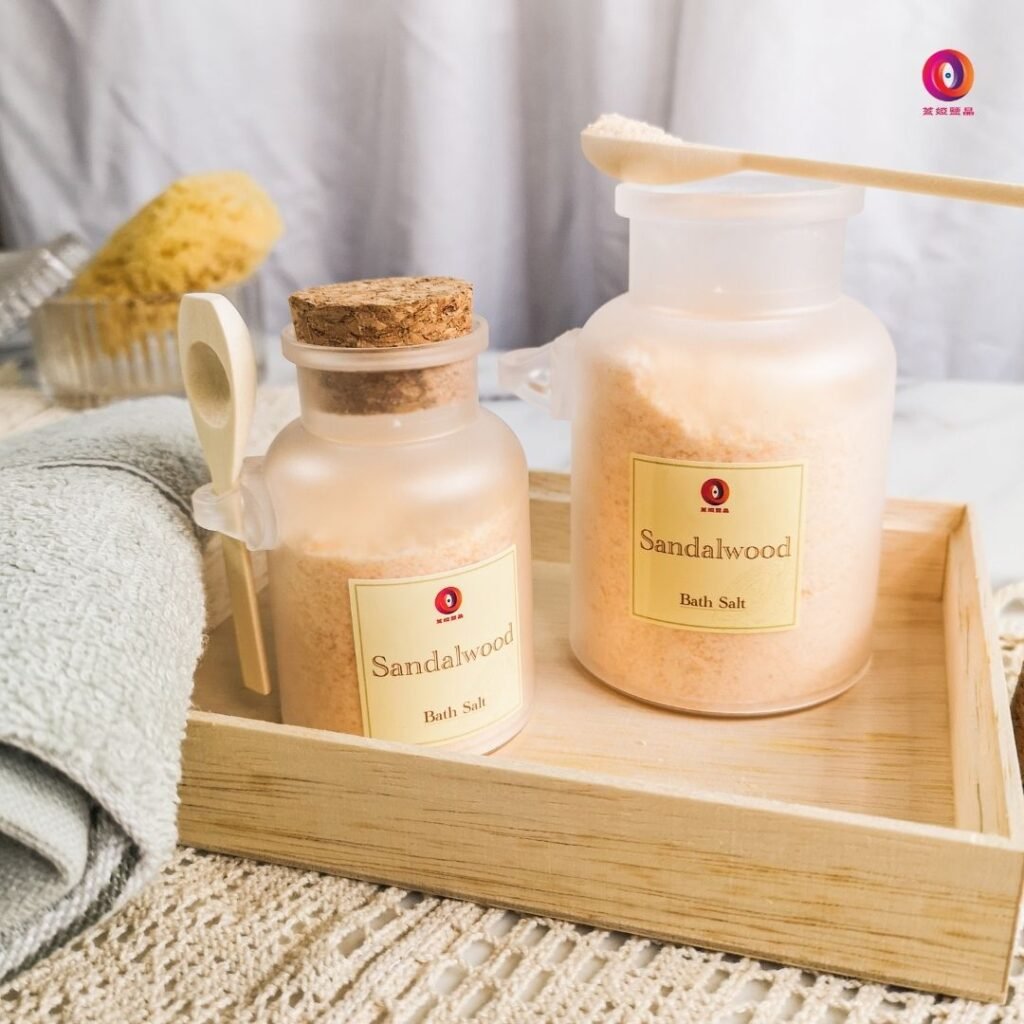 香氛浴鹽・檀香・牛奶瓶・細粒｜喜馬拉雅天然鹽晶 SPA 用品 - 蓋婭鹽晶
